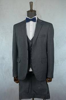 Костюм мужской тройка Серра